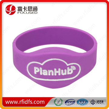 Memorial cheap silicone wristbands with short lead time,dia 50/55/64/72mm